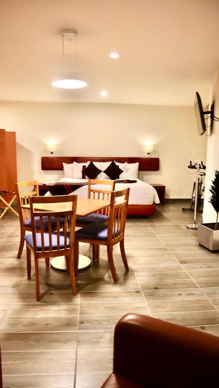 Mision Puebla Angelopolis Hotell Eksteriør bilde